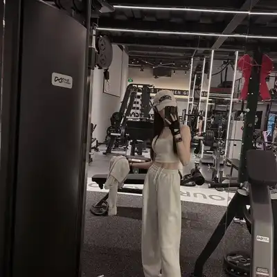 龙彤
